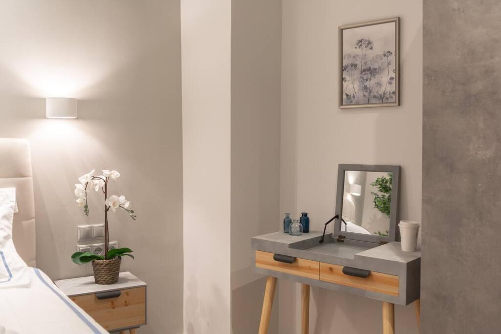 A11 Pristine & Comfy Studio Near Plaka & Parthenon Athens Luaran gambar